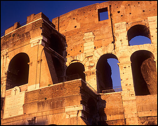 Image of the Colosseum in Rome